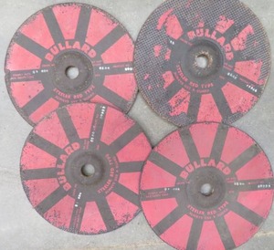 lot 184 image: 4 BULLARD GRINDING WHEELS
