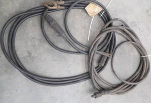 lot 200 image: MISC. GROUND CABLES