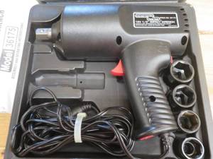 lot 209 image: BRAND NEW CHICAGO ELECTRIC POWER TOOLS 12 IMPACT WRENCH