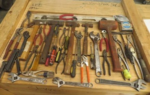 lot 216 image: HUGE BOX OF MISC. TOOLS