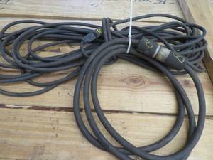 lot 219 image: 50 & 8 EXTENSION CORD