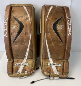 lot 3 image: Reebok Goalie Pads Youth 6K  Gold 23