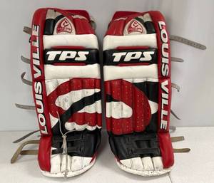 lot 17 image: LouisVille Contour Design TPS Goalie Pads 32