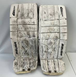 lot 30 image: Bauer Reactor Jr Goalie Pads 26