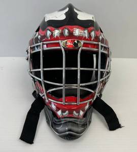 lot 41 image: Bauer 2009 CC-12 Marvel Venom Goalie Helmet Youth