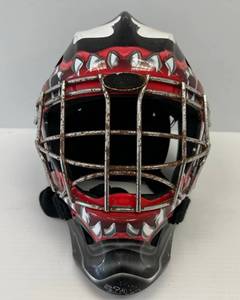lot 42 image: Bauer 2009 CC-12 Marvel Venom Goalie Helmet Youth