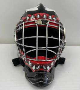 lot 43 image: Bauer 2009 CC-12 Marvel Venom Goalie Helmet Youth