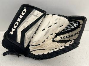 lot 71 image: Used Coho Brand Goalie Catcher Jr