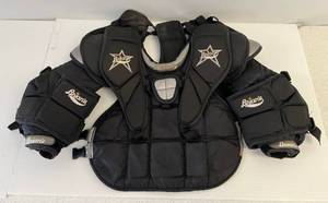 lot 122 image: Used Brians Brand Goalie Protective Chest Plate Jr
