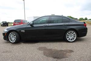 2011 BMW 5-Series 550xi - AWD