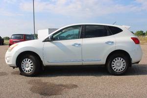 2013 Nissan Rouge S - 2 OWNERS