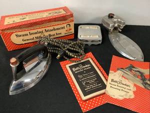 lot 1182 image: Vintage Steam Iron