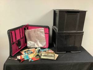 lot 1189 image: 2 Drawer Storage Filled with Crafts