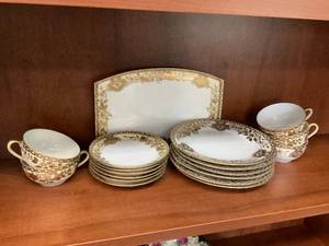 lot 1195 image: Antique Nippon China
