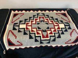 lot 1227 image: Vintage Hand-Woven Navajo Rug