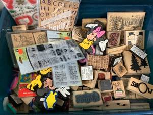 lot 1134 image: Stamping Craft Bundle