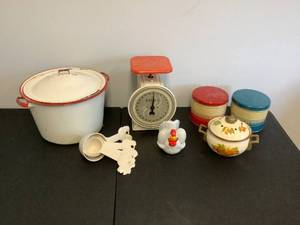 lot 1291 image: Country Kitchen Lot