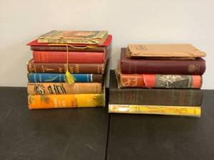 lot 1393 image: Misc. AntiqueVintage Books