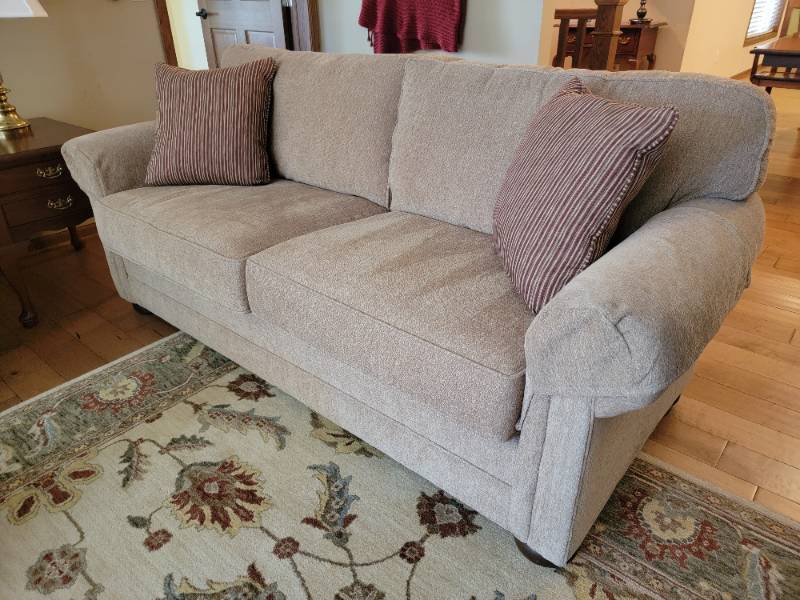 Fantastic Fine Furniture Apple Valley Auction KBID