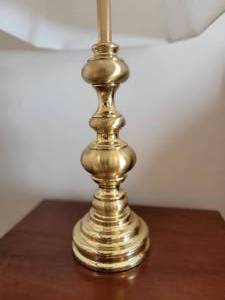 lot 80 image: Polished Brass Candlestick Lamp