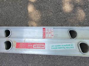 lot 146 image: 13 Foot Extension Ladder