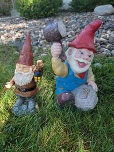lot 162 image: Busy Gnome Collection
