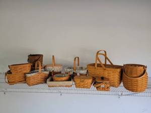 lot 204 image: Longaberger Basket Collection