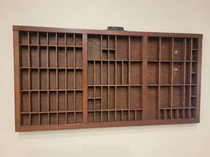 lot 39 image: Antique Printers Drawer
