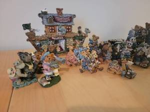 lot 43B image: Boyds Bears Ceramic Figurine Collection B
