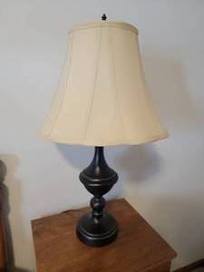 lot 96 image: Stylish Black Table Lamp