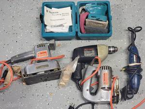 lot 222 image: Power Hand Tool Collection