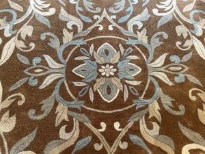 lot 80 image: Lovely Area Rug