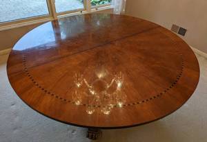 Gorgeous Round Henredon Dining Table