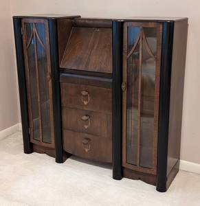 Vintage Art Deco DisplayBar Cabinet
