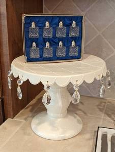 Decorative Servingware