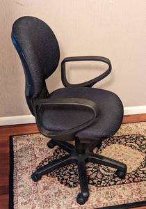 Black Rolling Office Chair