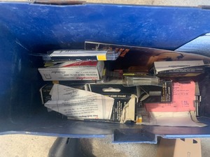electrical stapler and brad nailer