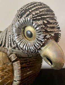 lot 7 image: Perfectly Unique Manipulated Metal Parrot Sculpture