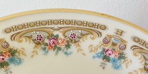 lot 35 image: Service for 12 Lenox Versailles Collection China Set