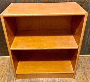 lot 84 image: Wooden Bookshelf with One Adjustable Shelf