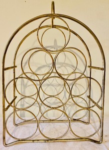 lot 100 image: 3 Wine Racks