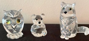 lot 163 image: Petite Crystal and Glass Figurines