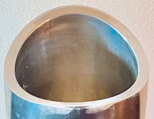 lot 164 image: Nambe Studios Vase