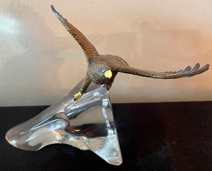 lot 172 image: Adorable Animal Figurines and Small Sculptures