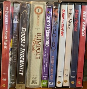 lot 123 image: Movie Night