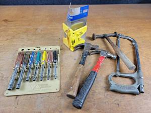 Vintage Set of Vermont American Nut Drivers in Holder, Post Level, and More