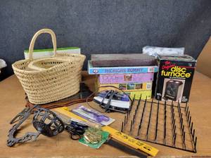 1500W Ceramic Heater in Box, Games, Puzzles, Scissors and Much More - NO SHIPPING