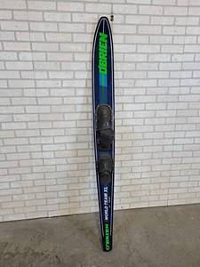 lot 205 image: OBrien World Team XL Slalom Water Ski - 71 Long - NO SHIPPING