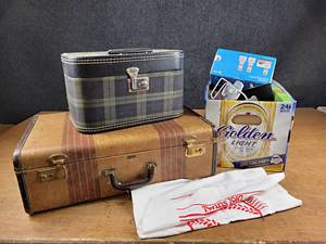 lot 39 image: Antique Suitcases, Twins Homer Hankies and More