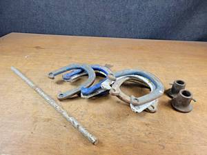 lot 115 image: (8) Pitching Horseshoes and More
